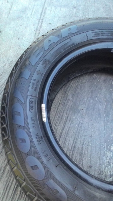 ยางตุ๊กๆ 155/70R12 GOODYEAR GT3 ไม่มีปะ มี 1 เส้น tel.081-427-3941 ไอดีไลน์ autobot107