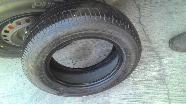 ยางตุ๊กๆ 155/70R12 GOODYEAR GT3 ไม่มีปะ มี 1 เส้น tel.081-427-3941 ไอดีไลน์ autobot107