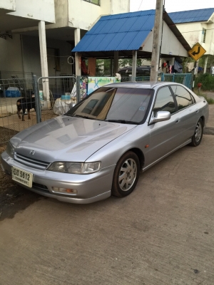 ขาย ACCORD ปี38. เกียออโต้. แก้ส LPG. มาตรฐาน. สภาพสวยนางฟ้า