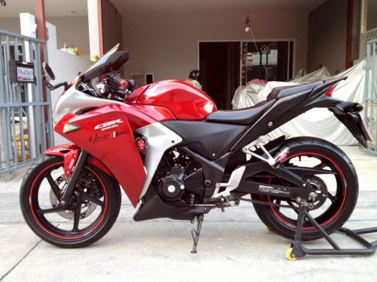 ขาย CBR250R ปี2555 สภาพสวย ของแต่งหลายอย่าง ท่อแต่ง ราคา 58000 บาท ต่อรองได้ ขาย CBR250R ปี2555 สภาพสวย ของแต่งหลายอย่าง ท่อแต่ง ราคา 58000 บาท ต่อรองได้