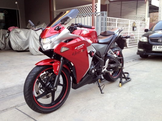 ขาย CBR250R ปี2555 สภาพสวย ของแต่งหลายอย่าง ท่อแต่ง ราคา 58000 บาท ต่อรองได้ ขาย CBR250R ปี2555 สภาพสวย ของแต่งหลายอย่าง ท่อแต่ง ราคา 58000 บาท ต่อรองได้
