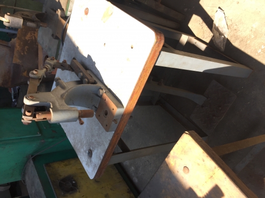 ขายเครื่องย้ำตาไก่แบบมือโยกย้ำตาไก่ผ้าใบก็ได้มี7ตัวๆละ1800ครับ