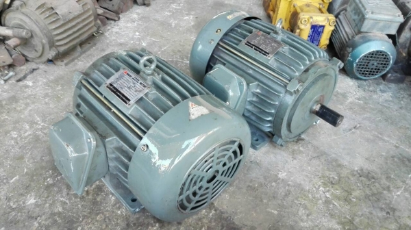 ==== SOLD OUT!! ==== มอเตอร์ TECO 5.5 HP. 1440 RPM. 380V. สภาพสวยสดใหม่เดิมๆวิ่งเงียบพร้อมใช้งาน มีมา 2 ลูก