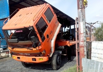ถบรรทุกหกล้ออีซูซูร็อคกี้ FTR11HY - 4 ประตู เครื่อง 165 เเน่นมากๆ
