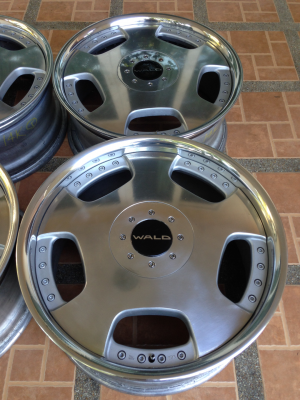 ล้อแท้ WALD ขอบ 19 Made in Japan สภาพสวย ไม่เคยซ่อม ราคาชุดล่ะ 14,500 บาท ติดต่อ 089-9897198 092-4426264 max Line aui.msc ดูสินค้าออฟโรดอื่นๆคลิ๊กที่ชื่อ auimotor@hotmail.com ไ