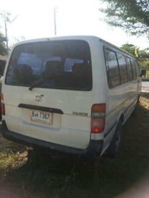TOYOTA HIACE หัวจรวด มือเดียว สวยเดิม ดีเซล 2800 cc เดิม พาวเวอร์ แรงดี ประหยัด