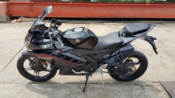 R15 2015 2000 โลแท้ สวยกริ๊บ ไม่แพง ต่อรองได้คร้าบ R15 2015 2000 โลแท้ สวยกริ๊บ ไม่แพง ต่อรองได้คร้าบ