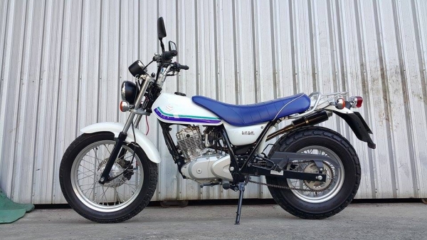 Van Van 2014 ของสะสมหายาก นำเข้า ขายถูก ต่อรองได้ Van Van 2014 ของสะสมหายาก นำเข้า ขายถูก ต่อรองได้