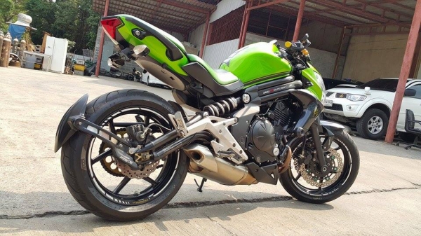 สวยกิ๊ก ER6N 2012 วิ่ง9000 สภาพสวย แต่งแน่นๆ ไม่แพง ต่อรองได้ครับ