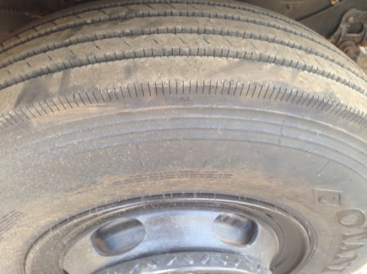 ขาย  3m  เครื่องเดิมเกียเดิม  สโลเดิม  สวยสด  ขยตามสภาพรถไม่มีที้ติรับประกันโดยเฉพาะคัสซี เดิมไม่สาดสีกับภายในกริบครับ