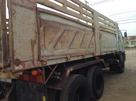 ขาย  3m  เครื่องเดิมเกียเดิม  สโลเดิม  สวยสด  ขยตามสภาพรถไม่มีที้ติรับประกันโดยเฉพาะคัสซี เดิมไม่สาดสีกับภายในกริบครับ