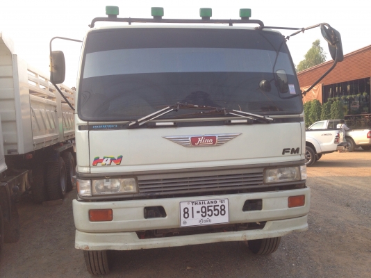 ขาย  3m  เครื่องเดิมเกียเดิม  สโลเดิม  สวยสด  ขยตามสภาพรถไม่มีที้ติรับประกันโดยเฉพาะคัสซี เดิมไม่สาดสีกับภายในกริบครับ