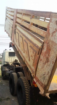 ขาย  3m  เครื่องเดิมเกียเดิม  สโลเดิม  สวยสด  ขยตามสภาพรถไม่มีที้ติรับประกันโดยเฉพาะคัสซี เดิมไม่สาดสีกับภายในกริบครับ