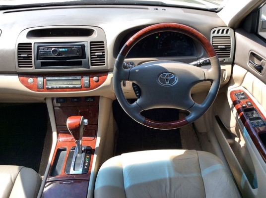 TOYOTA CAMRY 2.4 Q 2002