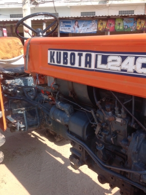 ขาย คูโบต้า24เเรง มีผานหลังให้ด้วย