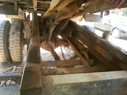 รถดั๊มบรรทุก ยี่ห้ออีซูซุ 185 แรงม้า ยาง 900 เฟื่องท้ายใหญ่ พวงมาลัยเพาเวอร์ มีแอร์ รถดั๊มบรรทุก ยี่ห้ออีซูซุ 185 แรงม้า ยาง 900 เฟื่องท้ายใหญ่ พวงมาลัยเพาเวอร์ มีแอร์