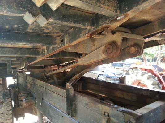 รถดั๊มบรรทุก ยี่ห้ออีซูซุ 185 แรงม้า ยาง 900 เฟื่องท้ายใหญ่ พวงมาลัยเพาเวอร์ มีแอร์ รถดั๊มบรรทุก ยี่ห้ออีซูซุ 185 แรงม้า ยาง 900 เฟื่องท้ายใหญ่ พวงมาลัยเพาเวอร์ มีแอร์