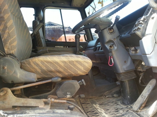 รถดั๊มบรรทุก ยี่ห้ออีซูซุ 185 แรงม้า ยาง 900 เฟื่องท้ายใหญ่ พวงมาลัยเพาเวอร์ มีแอร์ รถดั๊มบรรทุก ยี่ห้ออีซูซุ 185 แรงม้า ยาง 900 เฟื่องท้ายใหญ่ พวงมาลัยเพาเวอร์ มีแอร์