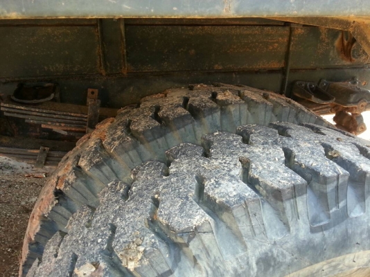 รถดั๊มบรรทุก ยี่ห้ออีซูซุ 185 แรงม้า ยาง 900 เฟื่องท้ายใหญ่ พวงมาลัยเพาเวอร์ มีแอร์ รถดั๊มบรรทุก ยี่ห้ออีซูซุ 185 แรงม้า ยาง 900 เฟื่องท้ายใหญ่ พวงมาลัยเพาเวอร์ มีแอร์