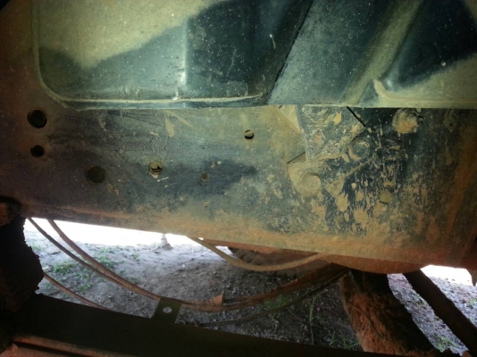 รถดั๊มบรรทุก ยี่ห้ออีซูซุ 185 แรงม้า ยาง 900 เฟื่องท้ายใหญ่ พวงมาลัยเพาเวอร์ มีแอร์ รถดั๊มบรรทุก ยี่ห้ออีซูซุ 185 แรงม้า ยาง 900 เฟื่องท้ายใหญ่ พวงมาลัยเพาเวอร์ มีแอร์