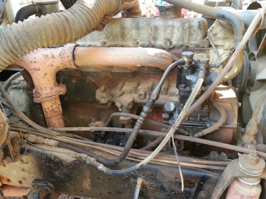 รถดั๊มบรรทุก ยี่ห้ออีซูซุ 185 แรงม้า ยาง 900 เฟื่องท้ายใหญ่ พวงมาลัยเพาเวอร์ มีแอร์ รถดั๊มบรรทุก ยี่ห้ออีซูซุ 185 แรงม้า ยาง 900 เฟื่องท้ายใหญ่ พวงมาลัยเพาเวอร์ มีแอร์