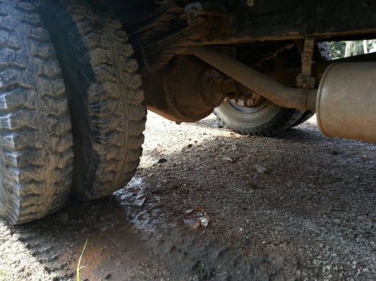 รถดั๊มบรรทุก ยี่ห้ออีซูซุ 185 แรงม้า ยาง 900 เฟื่องท้ายใหญ่ พวงมาลัยเพาเวอร์ มีแอร์ รถดั๊มบรรทุก ยี่ห้ออีซูซุ 185 แรงม้า ยาง 900 เฟื่องท้ายใหญ่ พวงมาลัยเพาเวอร์ มีแอร์