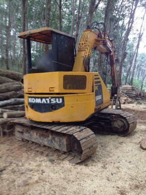 รถแบคโฮ KOMATSU  PC - 50 UU - 1.   สนใจติดต่อ  081 - 6079515