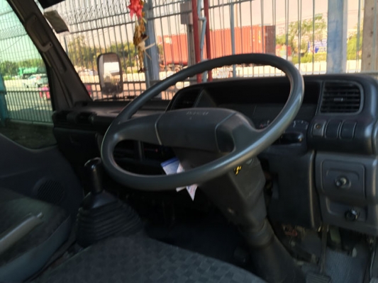 ขายรถบรรทุก 4 ล้อ ISUZU NKR ปี 49 ทะเบียนไม่ติดเวลา พร้อมตู้บรรทุก (รถห้าง)