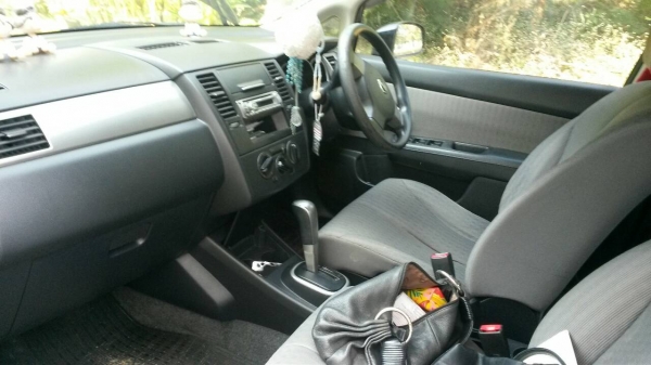 ขาย Nissan Tida ปี 08