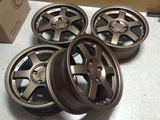 แม็กใหม่มือ1 TE37 ขอบ 15 นิ้ว 4 รู 100 ราคาถูกมีชุดเดียว