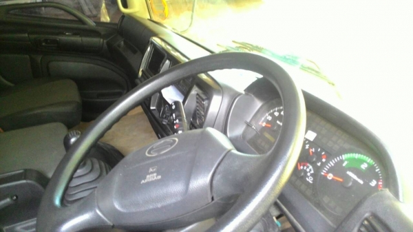 ขายรถบรรทุก 10 ล้อดัมพ์ HINO MEGA 251 แรงม้าปี 2557 ไมล์ 59000 กม.ไม่มีระบบ ราคา 2200000