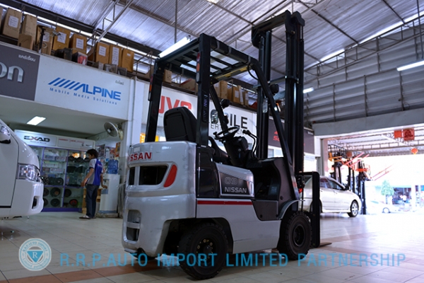 ขายรถโฟล์คลิฟท์มือสอง NISSAN  รุ่น AL01-000127 ราคา 235,000 บาท นำเข้าจากประเทศญี่ปุ่น 100\% ไม่เคยใช้งานในไทย