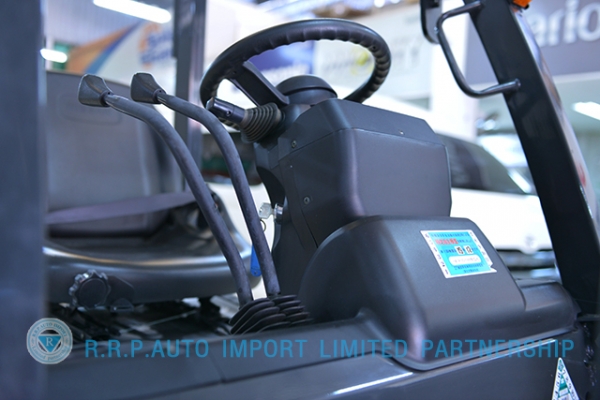 ขายรถโฟล์คลิฟท์มือสอง NISSAN  รุ่น AL01-000127 ราคา 235,000 บาท นำเข้าจากประเทศญี่ปุ่น 100\% ไม่เคยใช้งานในไทย