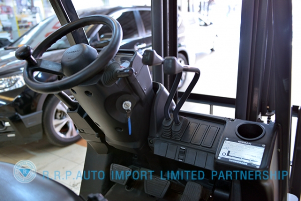 ขายรถโฟล์คลิฟท์มือสอง NISSAN  รุ่น AL01-000127 ราคา 235,000 บาท นำเข้าจากประเทศญี่ปุ่น 100\% ไม่เคยใช้งานในไทย