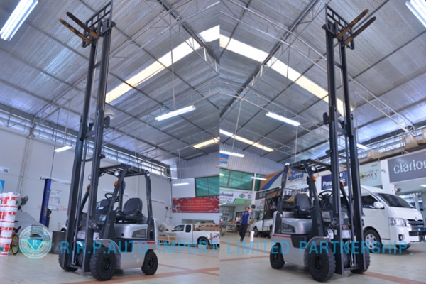 ขายรถโฟล์คลิฟท์มือสอง NISSAN  รุ่น AL01-000127 ราคา 235,000 บาท นำเข้าจากประเทศญี่ปุ่น 100\% ไม่เคยใช้งานในไทย