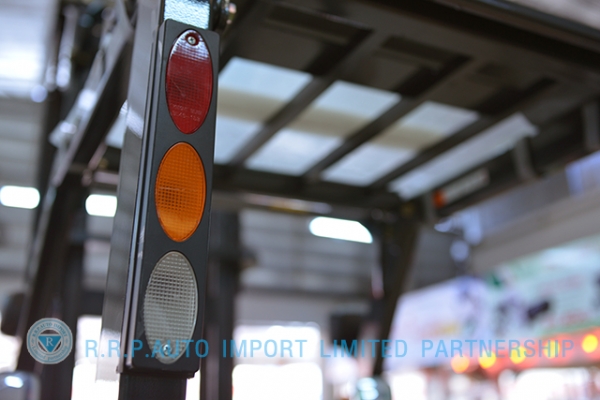 ขายรถโฟล์คลิฟท์มือสอง NISSAN  รุ่น AL01-000127 ราคา 235,000 บาท นำเข้าจากประเทศญี่ปุ่น 100\% ไม่เคยใช้งานในไทย