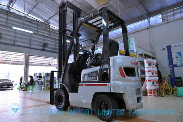 ขายรถโฟล์คลิฟท์มือสอง NISSAN  รุ่น AL01-000127 ราคา 235,000 บาท นำเข้าจากประเทศญี่ปุ่น 100\% ไม่เคยใช้งานในไทย