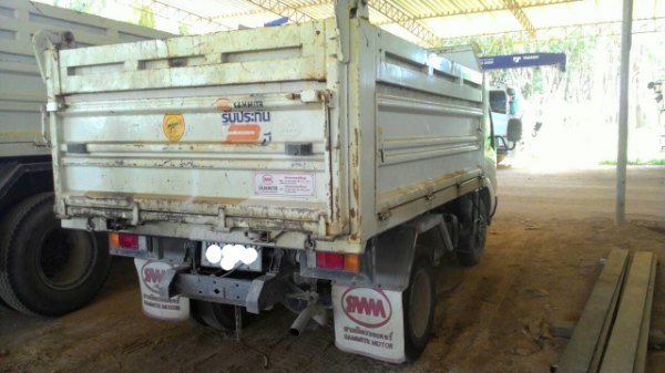 ขายรถบรรทุก 6 ล้อดัมพ์ HINO 300 รุ่น XZU600R กระบะยาว 3.20 เมตร 150 แรงม้าปี 2555 ราคา 750000