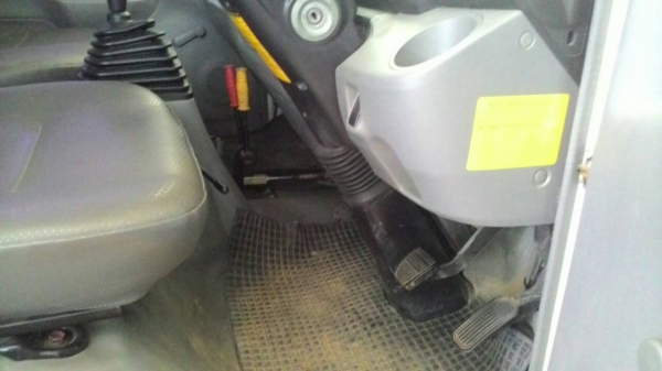 ขายรถบรรทุก 6 ล้อดัมพ์ HINO 300 รุ่น XZU600R กระบะยาว 3.20 เมตร 150 แรงม้าปี 2555 ราคา 750000