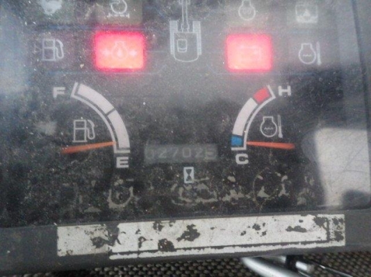 ขายค่ะ KOBELCO SK60-3  MARK V SUPER เก่าญี่ปุ่น ใช่้งานมาน้อย  2700 ชม. เครื่องปั้มสวยค่ะ