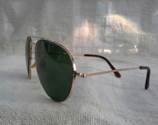 แว่นตาแฮนด์เมดโกลด์ฟิลด์ (ทองคำแท้ผสม) ALGHA 20 DUBAR made in England  20K