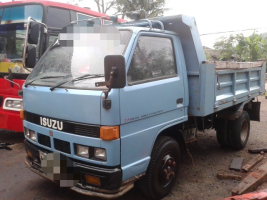 6ล้อดั้มNKR   88  แรงม้า ปี37 (รถห้างแท้) พร้อมใช้งาน