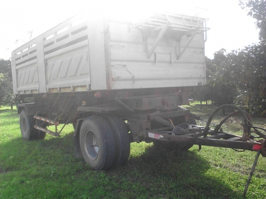 รถฮีโน่ 10 ล้อดั้ม 344 แรงม้า. ปี 56. ( รถวิ่ง 1xx,xxx กว่า กม. ) , ( ขาย แม่ , ลูก. )    สนใจติดต่อ  081 - 6079515