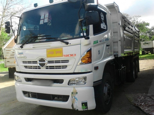 รถฮีโน่ 10 ล้อดั้ม 344 แรงม้า. ปี 56. ( รถวิ่ง 1xx,xxx กว่า กม. ) , ( ขาย แม่ , ลูก. )    สนใจติดต่อ  081 - 6079515