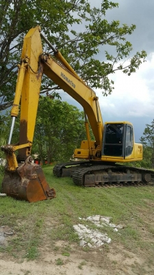 **850,000 บ.ต่อรอง/// แบคโฮ KOMATSU PC200-6 เล่มทะเบียน **ขาย KOMATSU PC200-6 แบคโฮสวยๆ มีเล่มทะเบียน HYD.EXCAVATOR KOMATSU PC200-6 Original Japan Model S/N(ซีเรียล) 93022 ไฟฟ้าครบ ปั้มเดิม เครื่องวางใหม่ (ยังไม่ลงเล่ม) เครื่องCUMMINS(PC200-7)-6สูบ แน่น แ