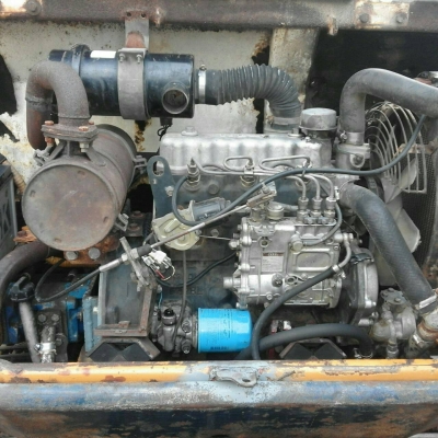 ขายรถแบคโฮ 2 คัน 1.KOMATSU PC20-2 ตัวเดินรุ่น1 ปั๊มนิ้ว 2.KOMATSU PC10-3 ราคา 160000 กับ 100000