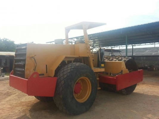 ขายรถบด DYNAPAC CA251D 2 เพลา 2 เปลือก เครื่อง HO7C เอกสารเล่มทะเบียน ราคา 670000