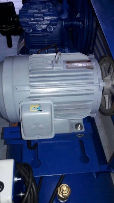 ขายปั้มลม5แรงPUMA มอเตอร์มิตซูบิชิ380V สภาพดี ขายปั้มลม5แรงPUMA มอเตอร์มิตซูบิชิ380V สภาพดี