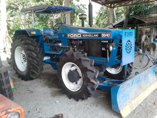 ขายฟอดร์สองเพา 6640 คาราโร่ดันหน้าหางสาม พร้อมทะเบืยน