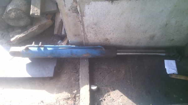 ขายชุดดันหน้ารถไถฟอรด์  รุ่น6610เพาเดียวครบชุดของชีเอ็มที0810076640